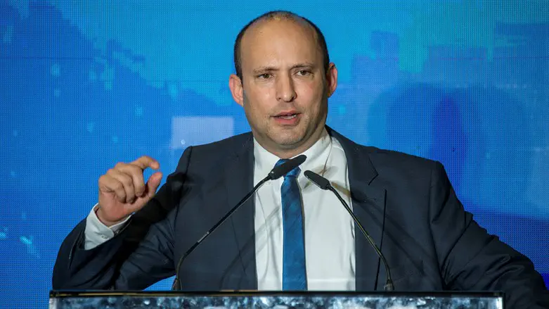 Bennett blasts Netanyahu after he fires Gallant: ‘A crazy, sick leadership’