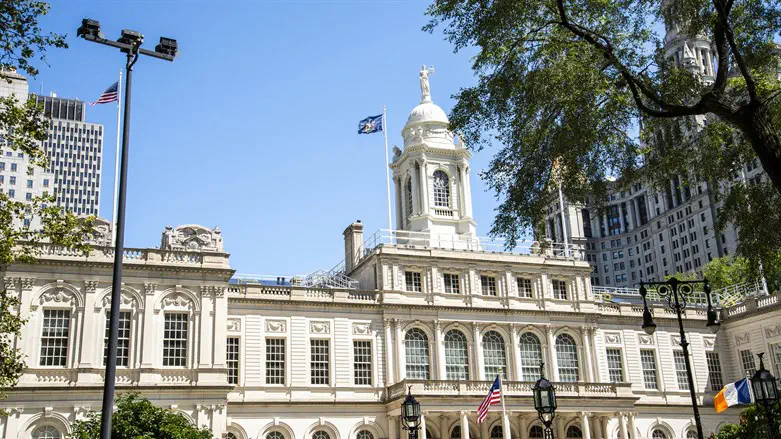 Record six yarmulke wearing Jews elected to the New York State legislature.