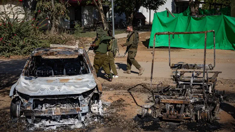 Families of murdered IDF lookouts livid: If this isn't a mistake, it's disappointing