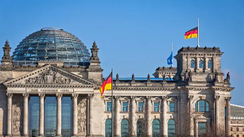 Germany approves resolution aimed at countering antisemitism