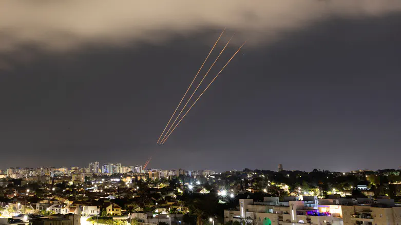 Sirens in central Israel, the Shfela and Judea following launch from Yemen