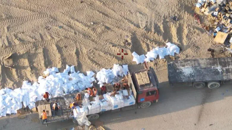 50,000 liters of fuel, 180 units of blood: IDF brings aid to Gazans