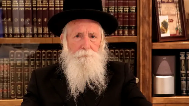 Rabbi Grossman urges: 24 hours left to save Jew In prison