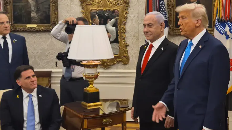 Netanyahu's surprising gift to Trump