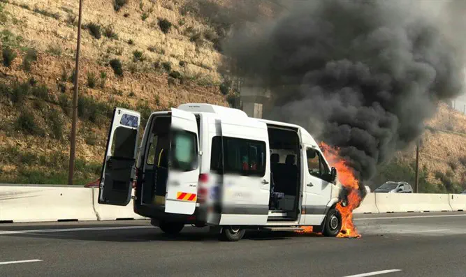 La voiture rétractable israélienne va faire ses débuts chez United Hatzalah  - The Times of Israël