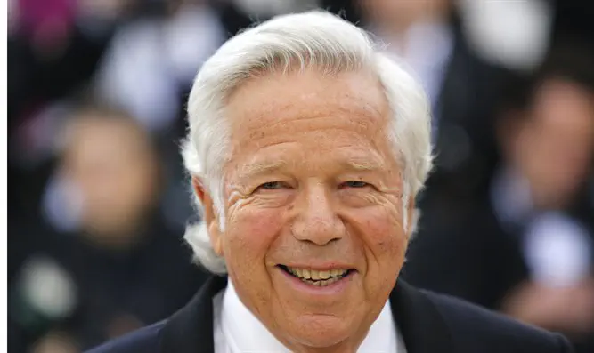 Patriots Owner Robert Kraft Awarded 'Jewish Nobel' Prize, Vows to Step Up  Fight Against Anti-Semitism