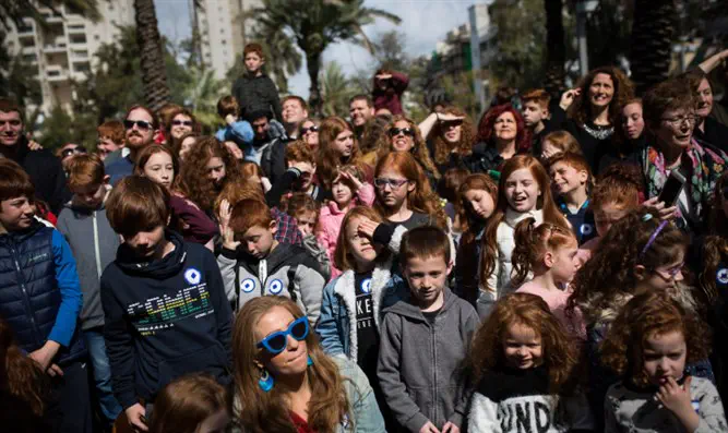 The Redheaded League: Hundreds gather for 'redhead festival' | ערוץ 7