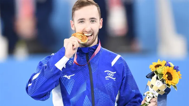 Israeli gold medalist isn't Jewish, his mother says | ערוץ 7